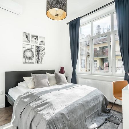Bpr Sirius Suite With A/C Будапеща Екстериор снимка