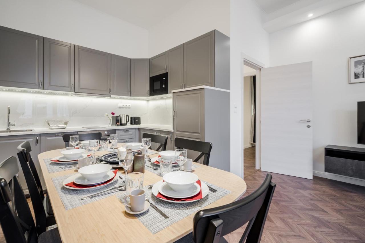 Bpr Sirius Suite With A/C Будапеща Екстериор снимка